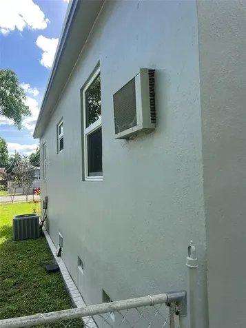5561 SW 5th Terrace Miami FL 33134