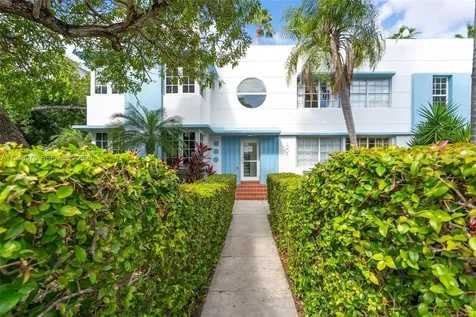 1009 Meridian Avenue Miami Beach FL 33139