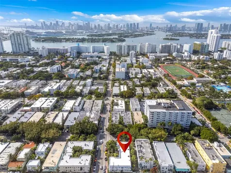 1009 Meridian Avenue Miami Beach FL 33139