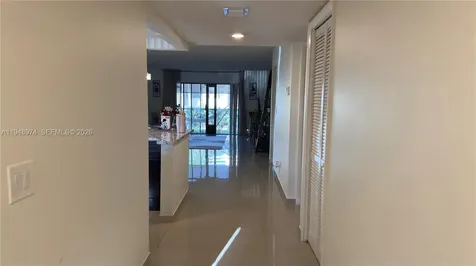 410 Lakeview Drive Weston FL 33326