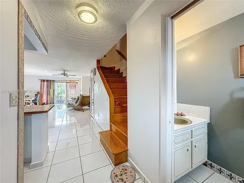 2205 NE 123rd Street North Miami FL 33181