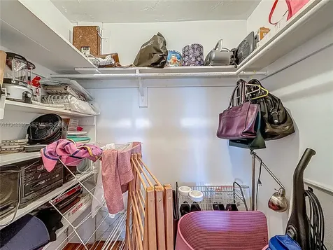 2205 NE 123rd Street North Miami FL 33181