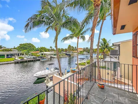 2205 NE 123rd Street North Miami FL 33181