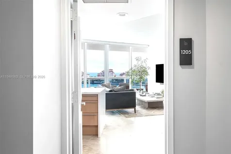 1000 S Pointe Drive Miami Beach FL 33139