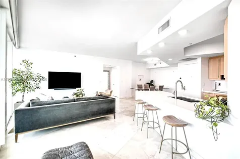 1000 S Pointe Drive Miami Beach FL 33139