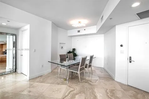 1000 S Pointe Drive Miami Beach FL 33139