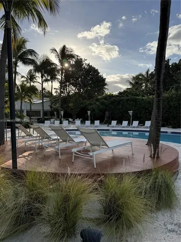 1000 S Pointe Drive Miami Beach FL 33139