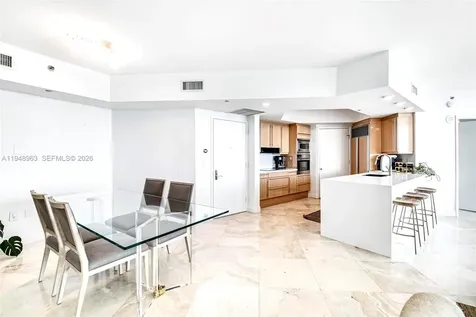 1000 S Pointe Drive Miami Beach FL 33139