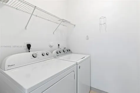 10429 NW 61st Lane Doral FL 33178