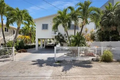 187 Plantation Avenue Plantation Key FL 33070