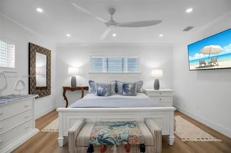 187 Plantation Avenue Plantation Key FL 33070