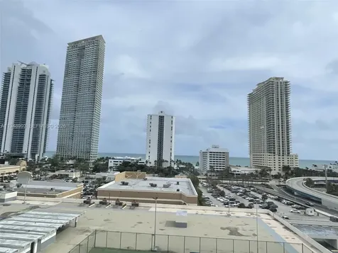 16919 N Bay Road Sunny Isles Beach FL 33160