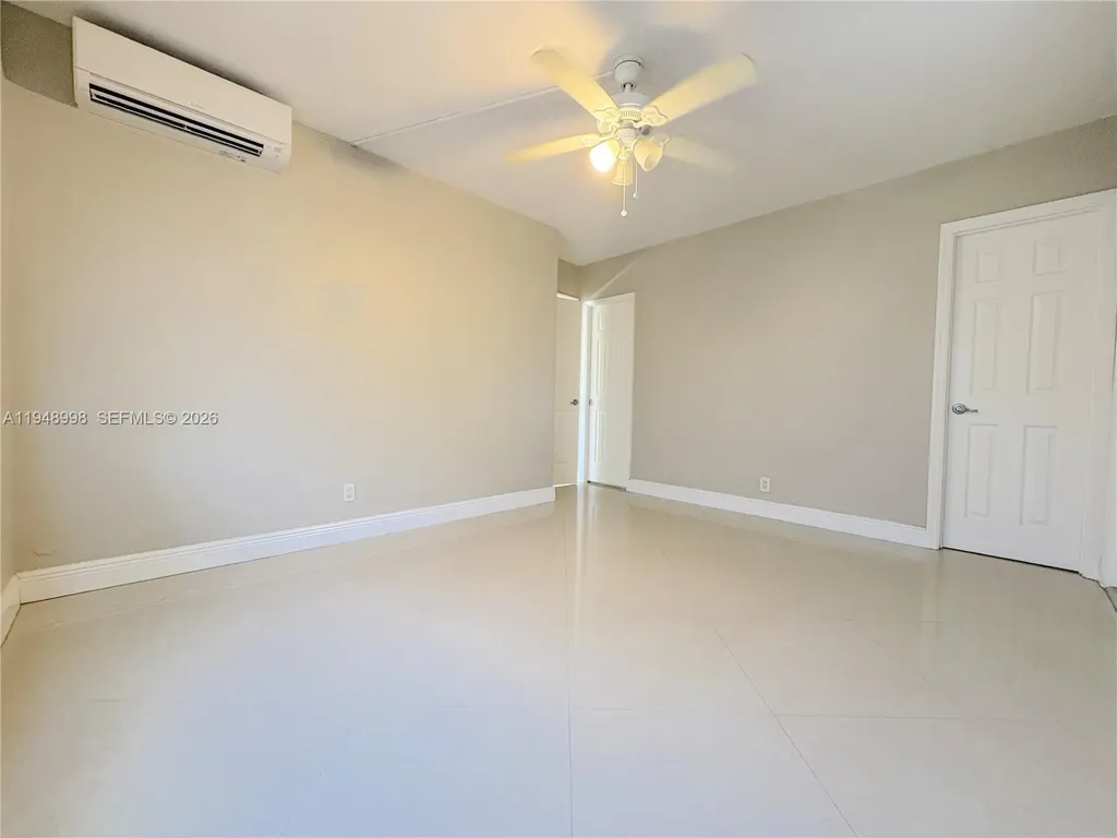 2901 Middle River Drive Fort Lauderdale FL 33306