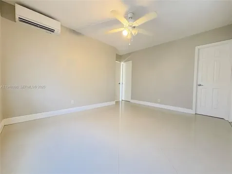 2901 Middle River Drive Fort Lauderdale FL 33306