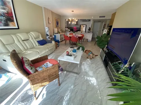 2851 NE 183rd Street Aventura FL 33160