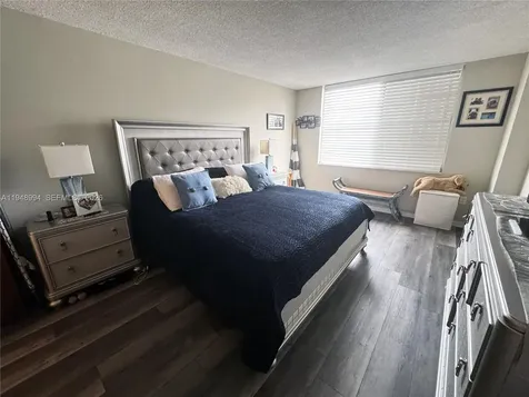 2851 NE 183rd Street Aventura FL 33160