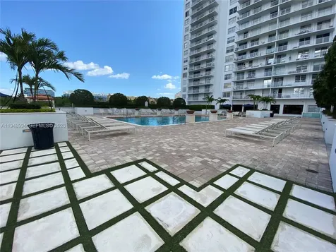2851 NE 183rd Street Aventura FL 33160