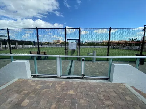 2851 NE 183rd Street Aventura FL 33160