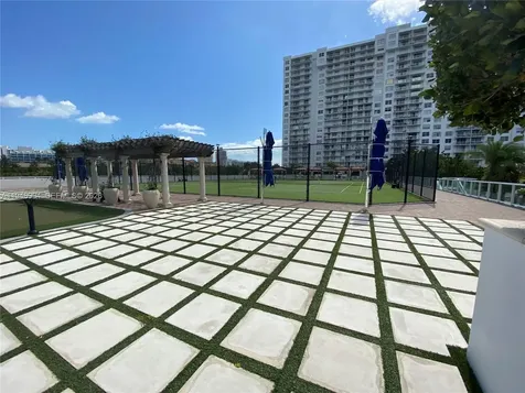 2851 NE 183rd Street Aventura FL 33160