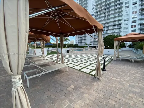 2851 NE 183rd Street Aventura FL 33160