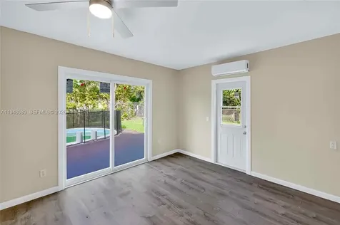 3071 SW 2nd Court Fort Lauderdale FL 33312