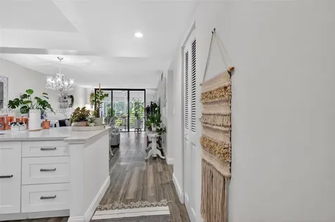 8150 W Mcnab Road Tamarac FL 33321