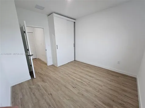 215 NW 13th Place Florida City FL 33034