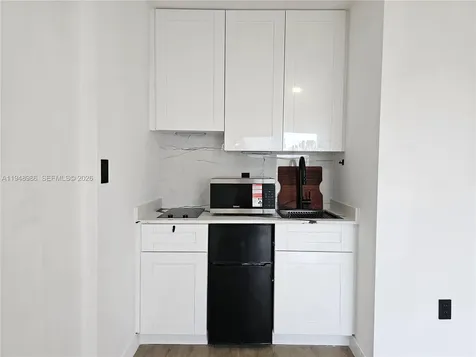 215 NW 13th Place Florida City FL 33034