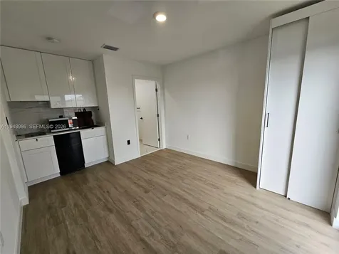 215 NW 13th Place Florida City FL 33034
