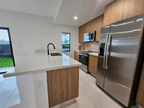 215 NW 13th Place Florida City FL 33034
