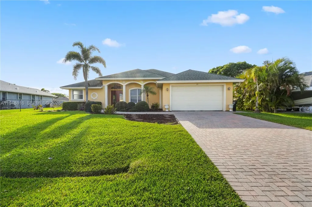 315 SE Fisk Road Port St. Lucie FL 34984