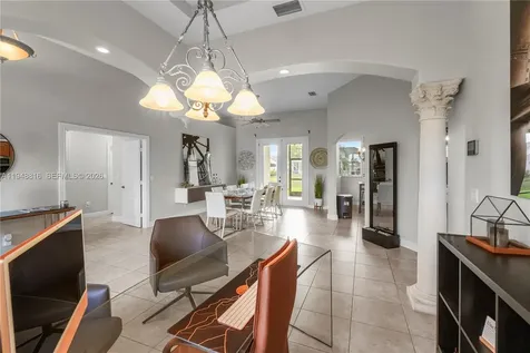 315 SE Fisk Road Port St. Lucie FL 34984