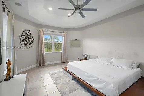 315 SE Fisk Road Port St. Lucie FL 34984