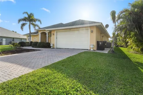 315 SE Fisk Road Port St. Lucie FL 34984