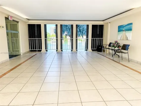 10101 E Bay Harbor Drive Bay Harbor Islands FL 33154