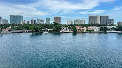 10101 E Bay Harbor Drive Bay Harbor Islands FL 33154