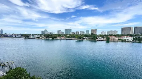 10101 E Bay Harbor Drive Bay Harbor Islands FL 33154