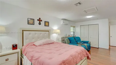 6815 SW 134th Court Miami FL 33183