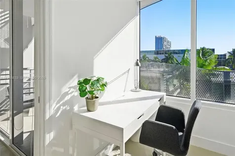 2155 Washington Court Miami Beach FL 33139