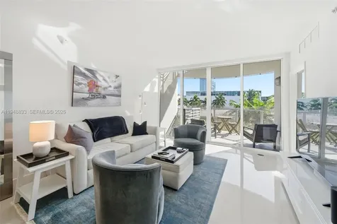 2155 Washington Court Miami Beach FL 33139