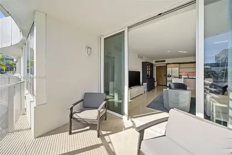 2155 Washington Court Miami Beach FL 33139