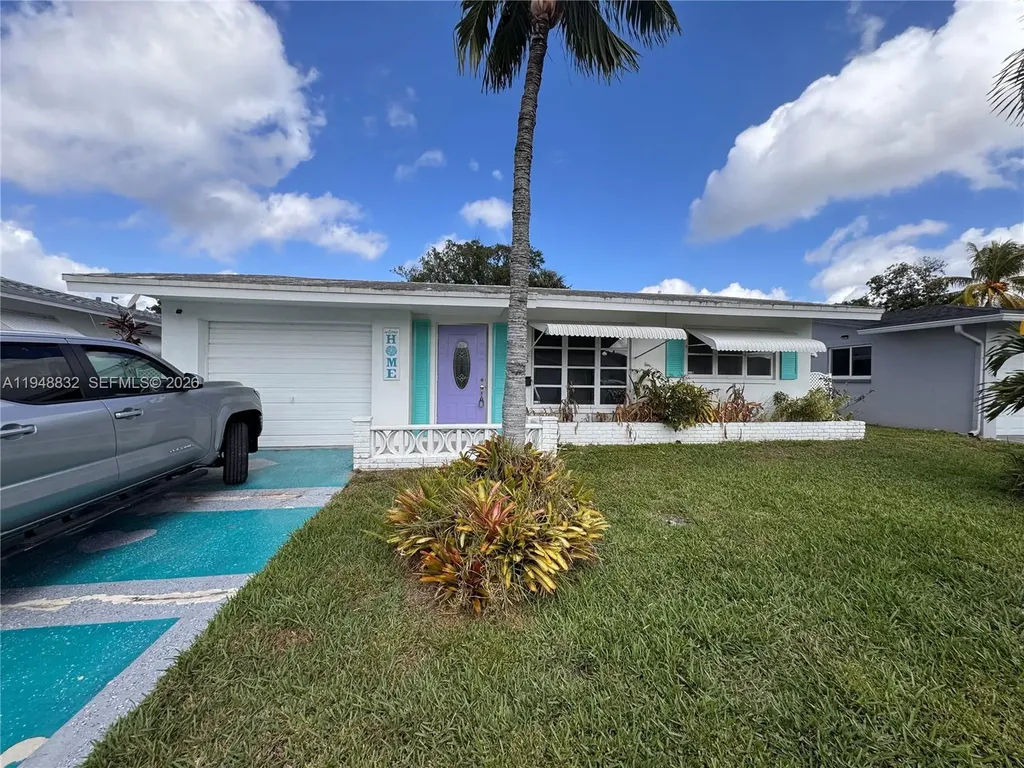 4705 NW 44th Court Tamarac FL 33319