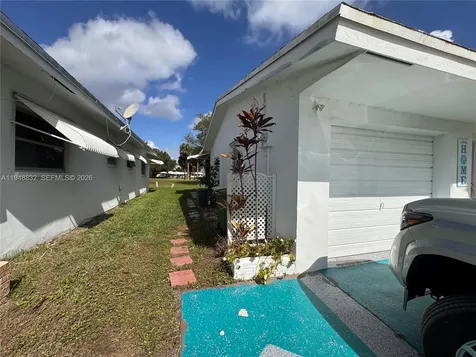 4705 NW 44th Court Tamarac FL 33319