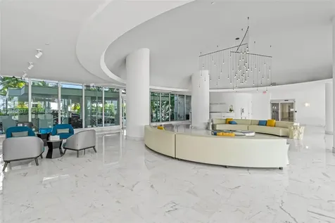 1000 West Avenue Miami Beach FL 33139