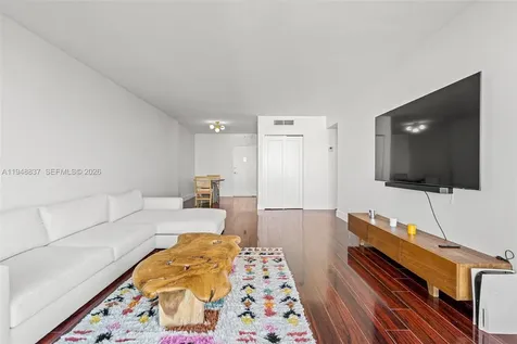 1000 West Avenue Miami Beach FL 33139
