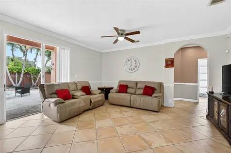 13921 SW 152nd Terrace Miami FL 33177