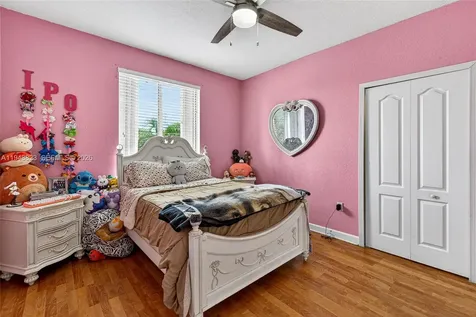 13921 SW 152nd Terrace Miami FL 33177