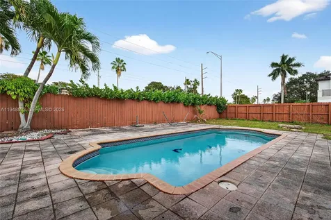 13921 SW 152nd Terrace Miami FL 33177