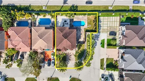 13921 SW 152nd Terrace Miami FL 33177
