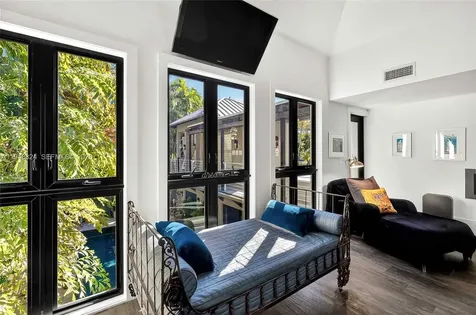 1680 Onaway Drive Coconut Grove FL 33133